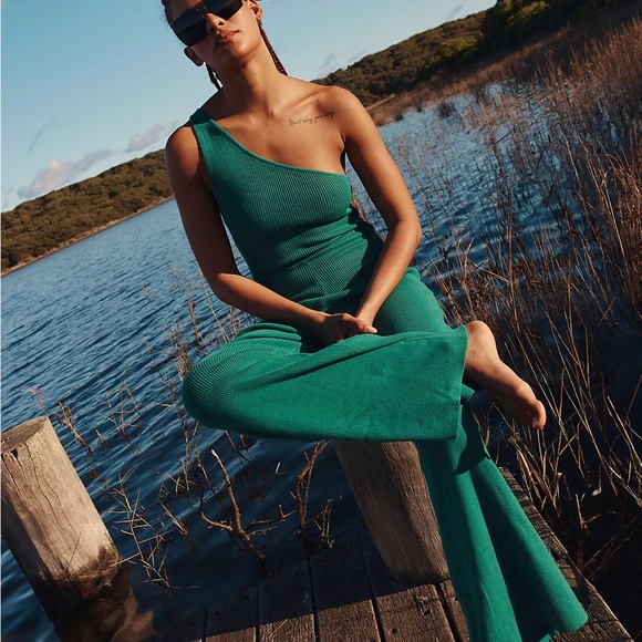 One Shoulder Black Women's Jumpsuit - Picture 4 of 7